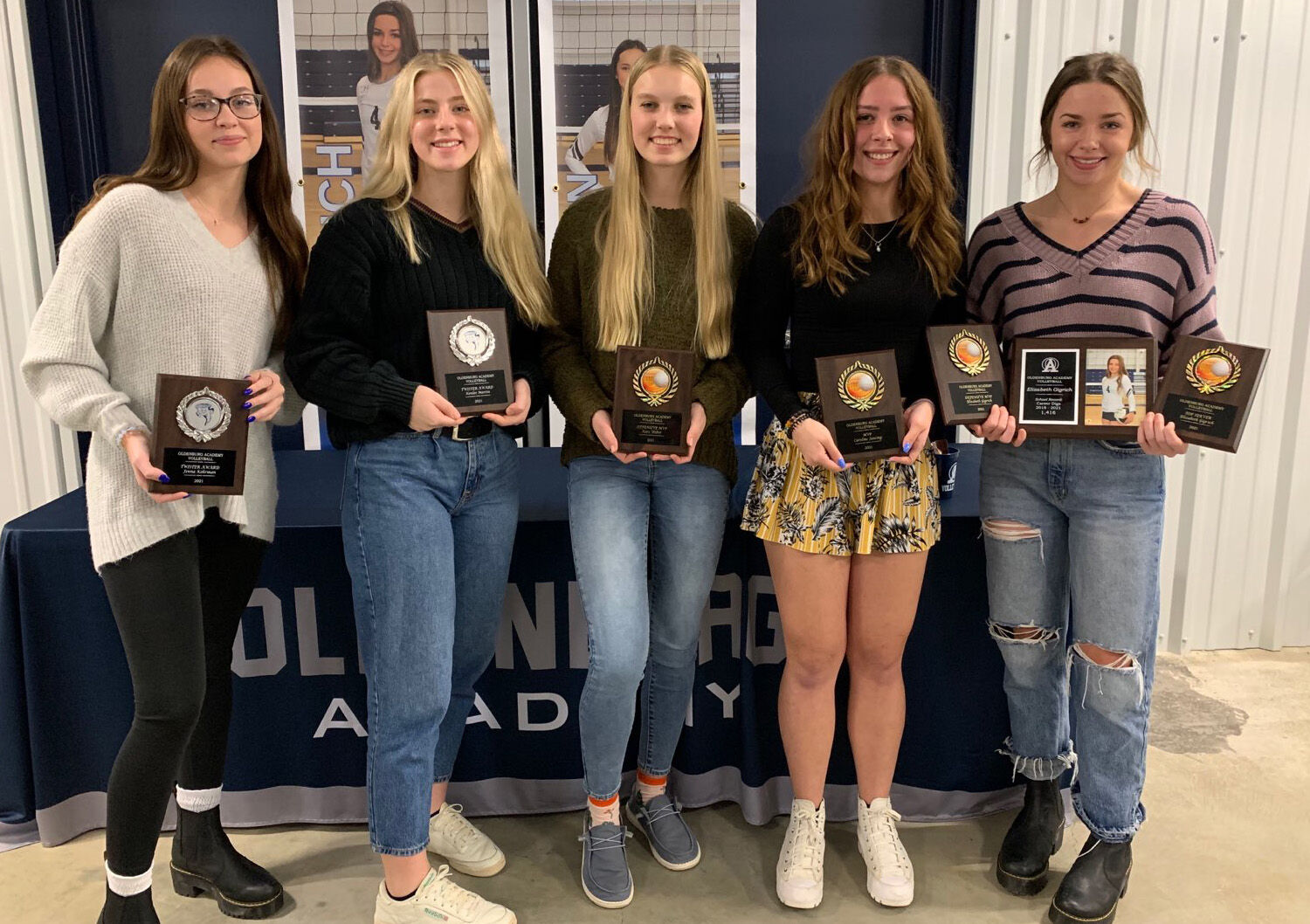Lady Twisters volleyball award winners